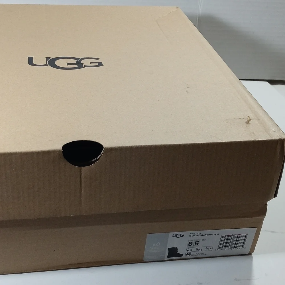 Boot - Picture 9 of 9